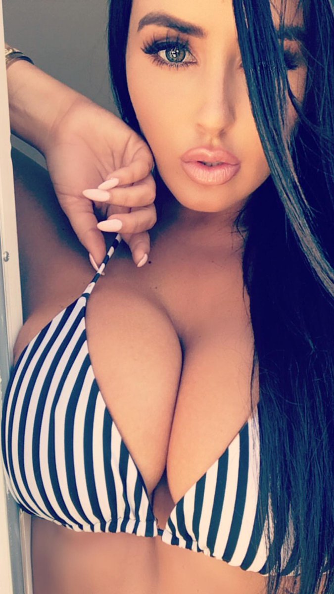 Rampant Tv Babe Of The Day Abigail Ratchford
