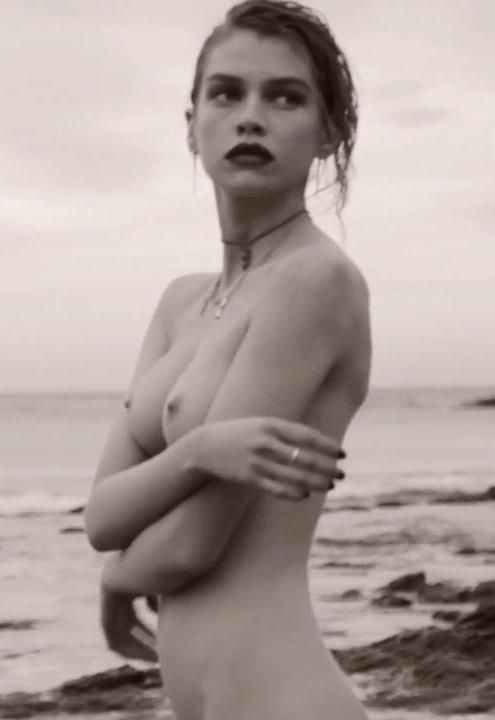 Stella maxwell nudes