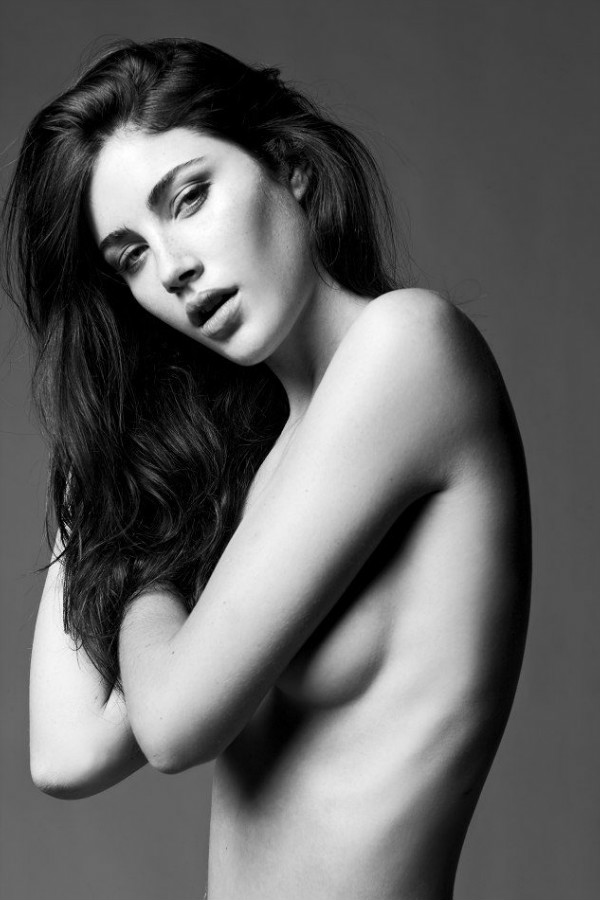[Image: 7HAnna-Christine-Speckhart-Topless-Naked-Nude.jpg]