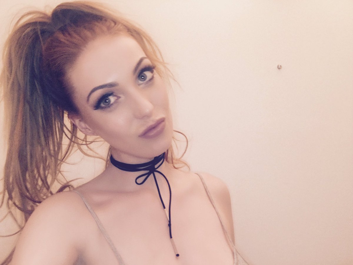 [Image: AliceeBrookees_28.jpg]