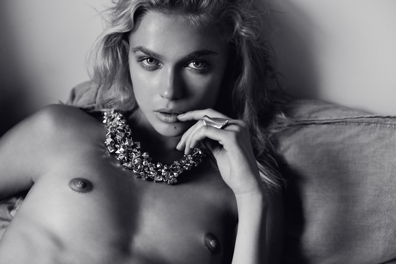 [Image: Anastasia-Bondarenko-topless-naked-nude_1.jpg]