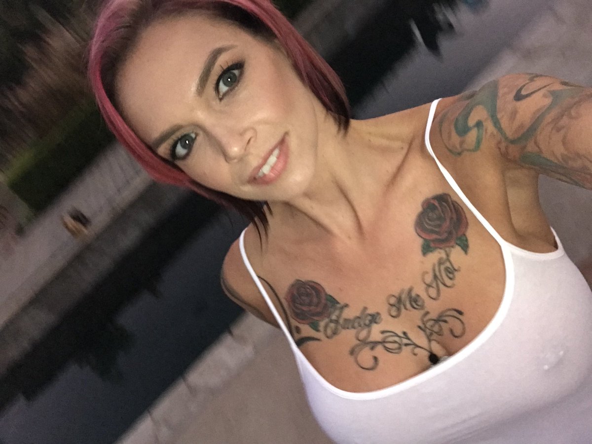 [Image: AnnaBellPeaksXX_23.jpg]