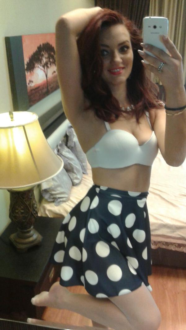 [Image: BambuJessicaLJ_1.jpg]