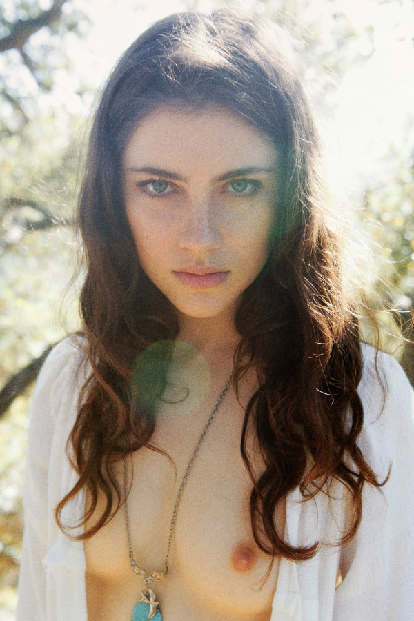 [Image: BcAnna-Christine-Speckhart-Topless-Naked-Nude.jpg]