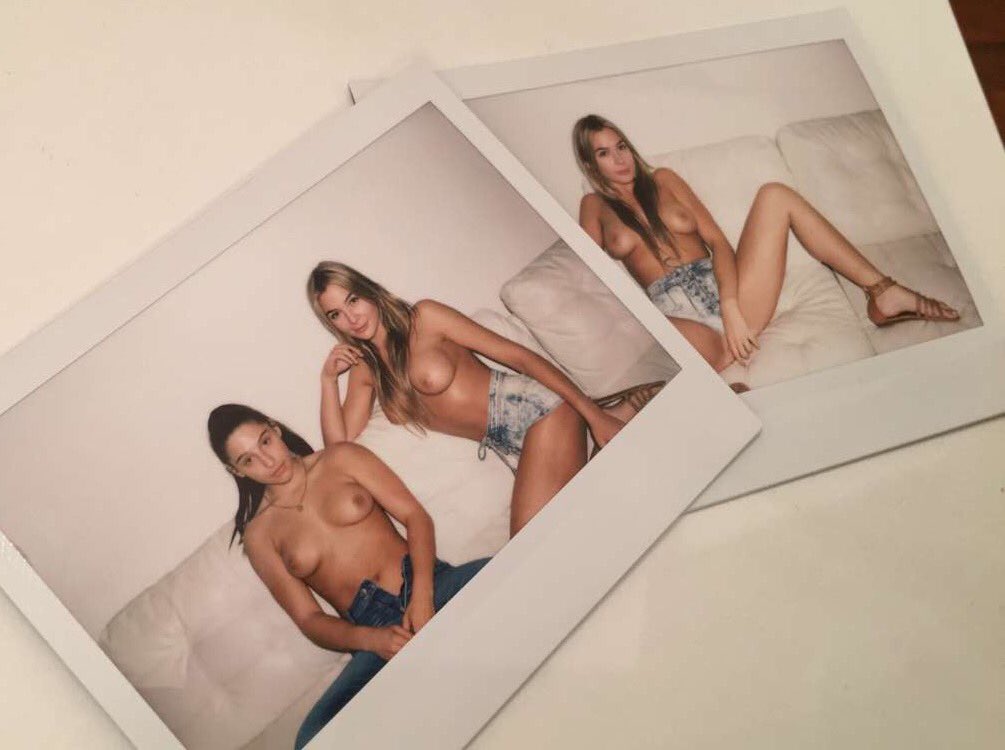 [Image: Blair-Williams-topless-naked-nude_1.jpg]