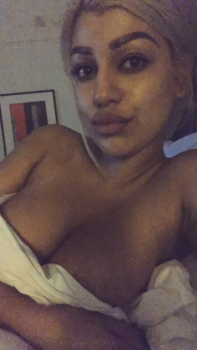 [Image: Briana_Lee_xx_34.jpg]