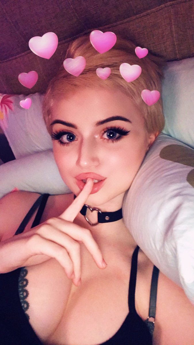 [Image: CelestiaVega_4.jpg]