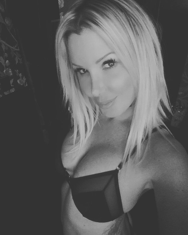 [Image: CharisB.jpg]