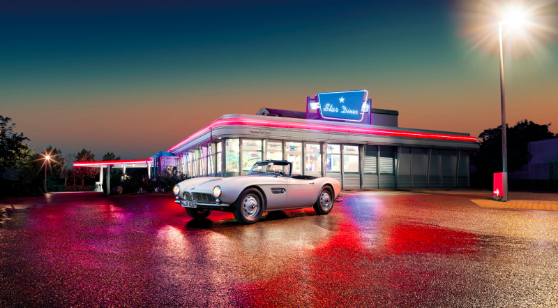[Image: Elvis-Presley-BMW-507-Roadster_11.png]