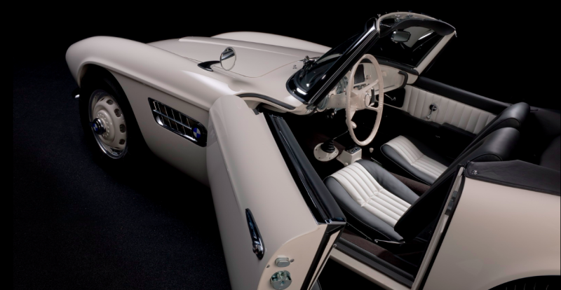 [Image: Elvis-Presley-BMW-507-Roadster_9.png]