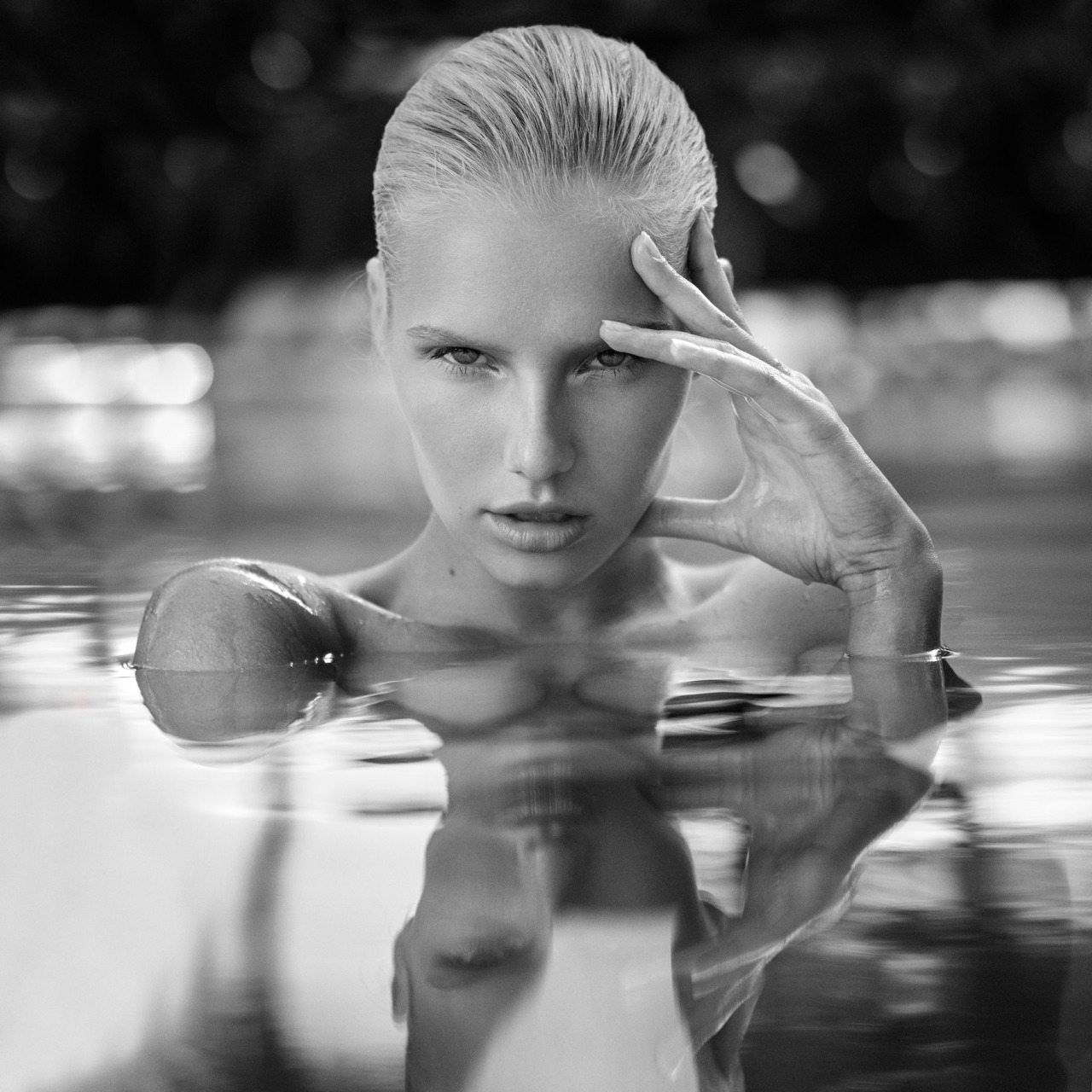 [Image: Gintare-Sudziute-topless-naked-nude_15.jpg]