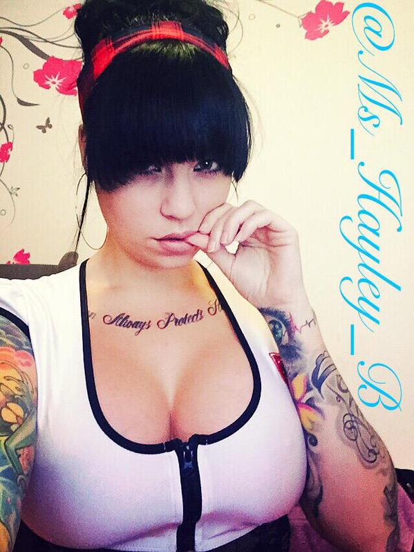 [Image: Hayley-B-naked-selfie_8.jpg]