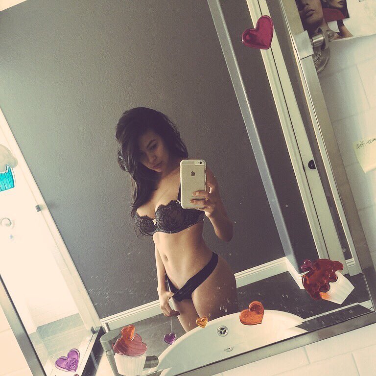 [Image: HeatherVahn_48.jpg]