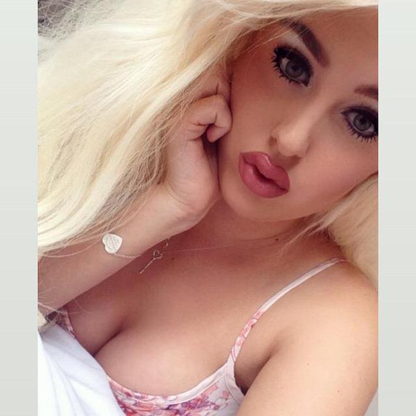 [Image: Hollyemmaxx.jpg]