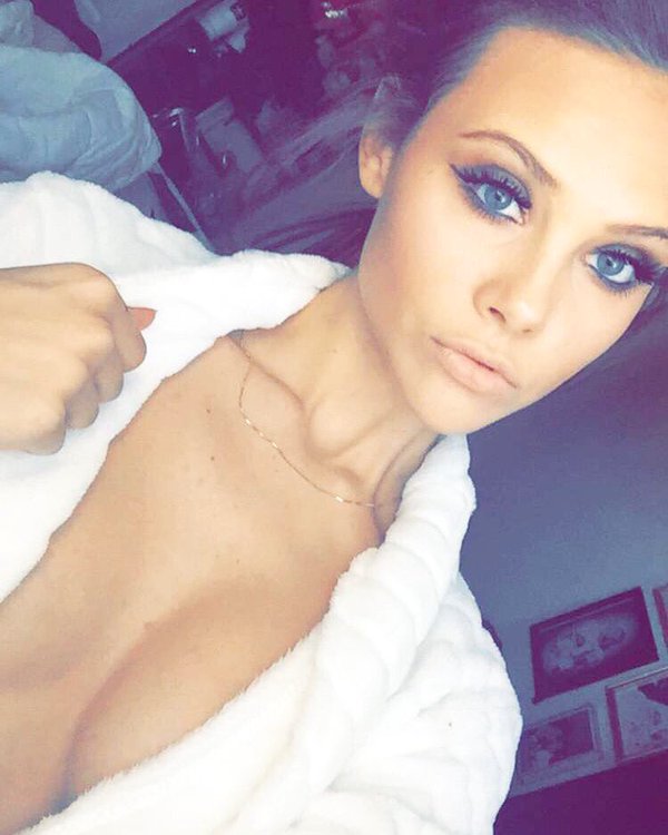 [Image: Iana-Little-topless-naked-nude_10.jpg]