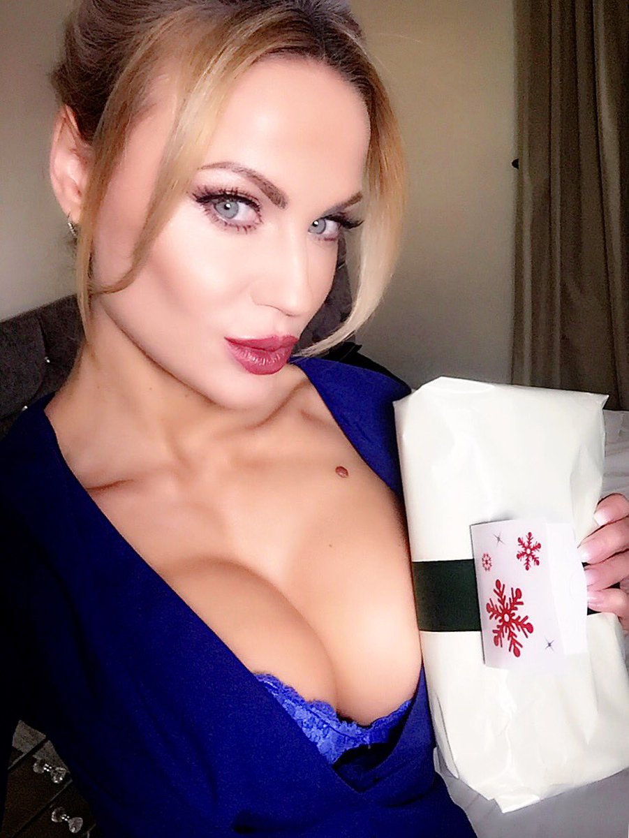 [Image: Jas_Sinclair_17.jpg]