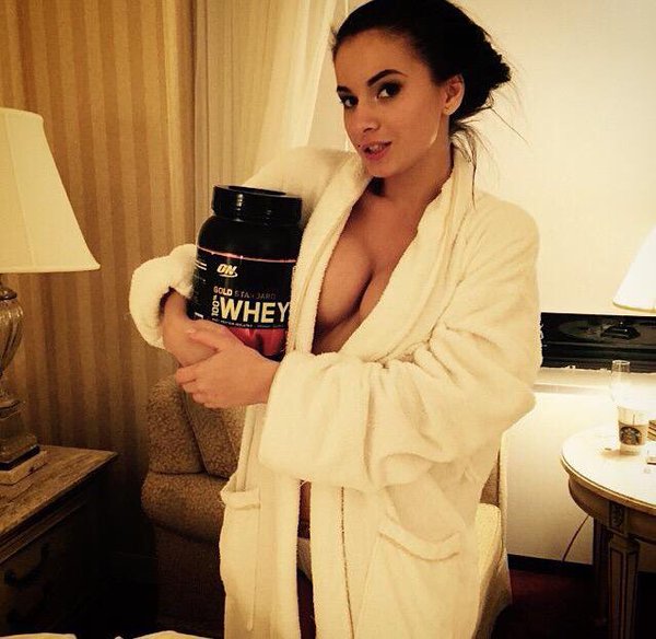 [Image: Jennifer-J-topless-naked-nude_16.jpg]