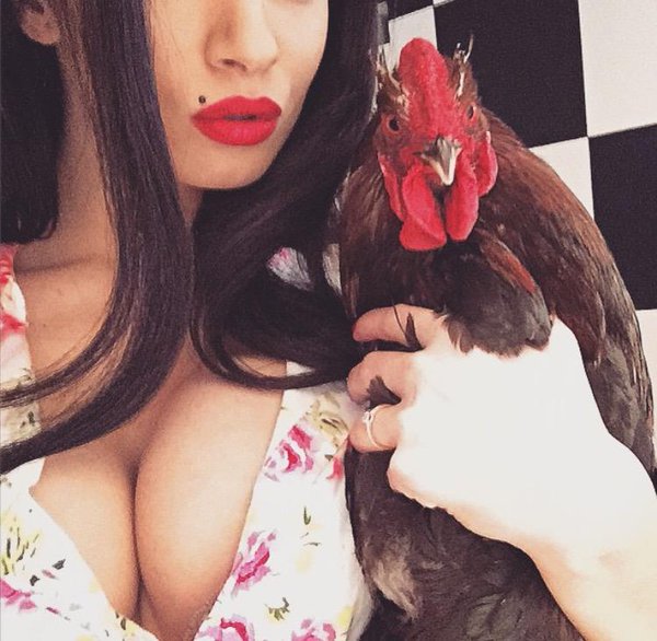 [Image: Jennifer-J-topless-naked-nude_9.jpg]