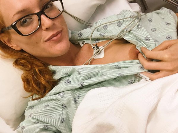 [Image: JennyBlighe_21.jpg]