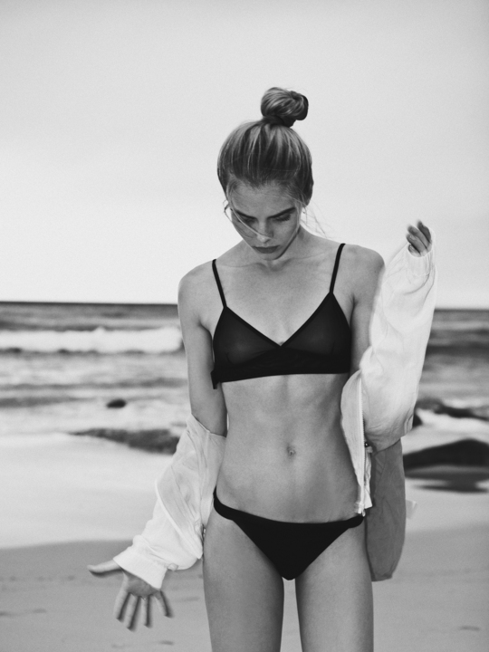 [Image: Jordy-Murray-Topless-Naked-Nude_1.jpg]