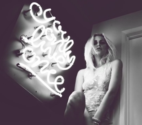 [Image: Kate-Compton-Topless-Naked-Nude.png]