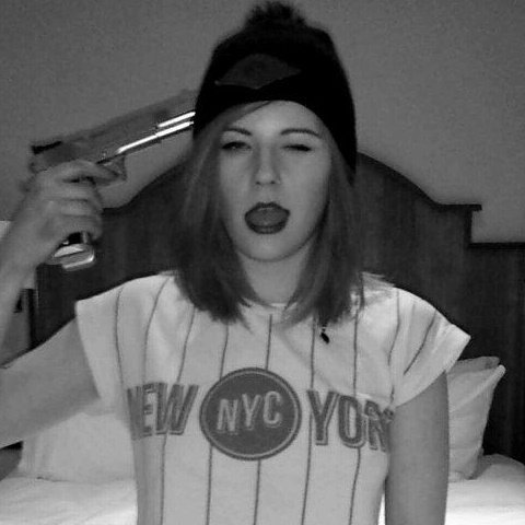 [Image: Kelsey-Kaos-topless-naked-nude_12.jpg]