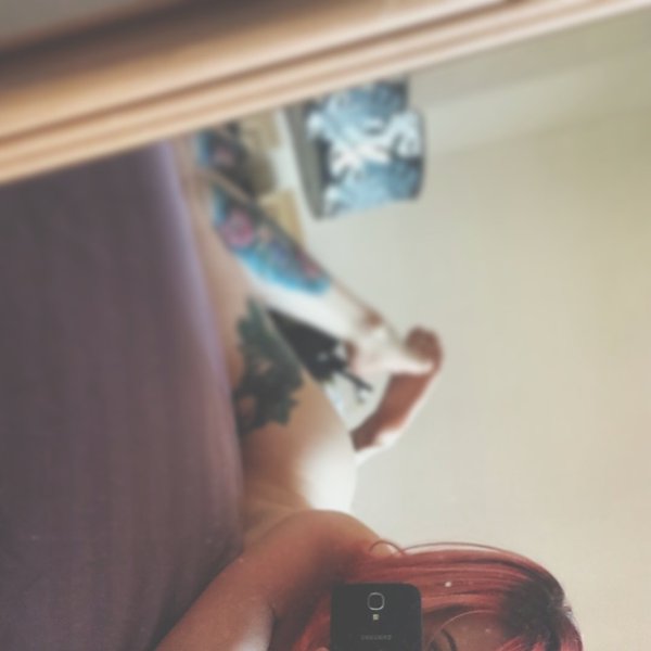 [Image: Kelsey-Kaos-topless-naked-nude_15.jpg]