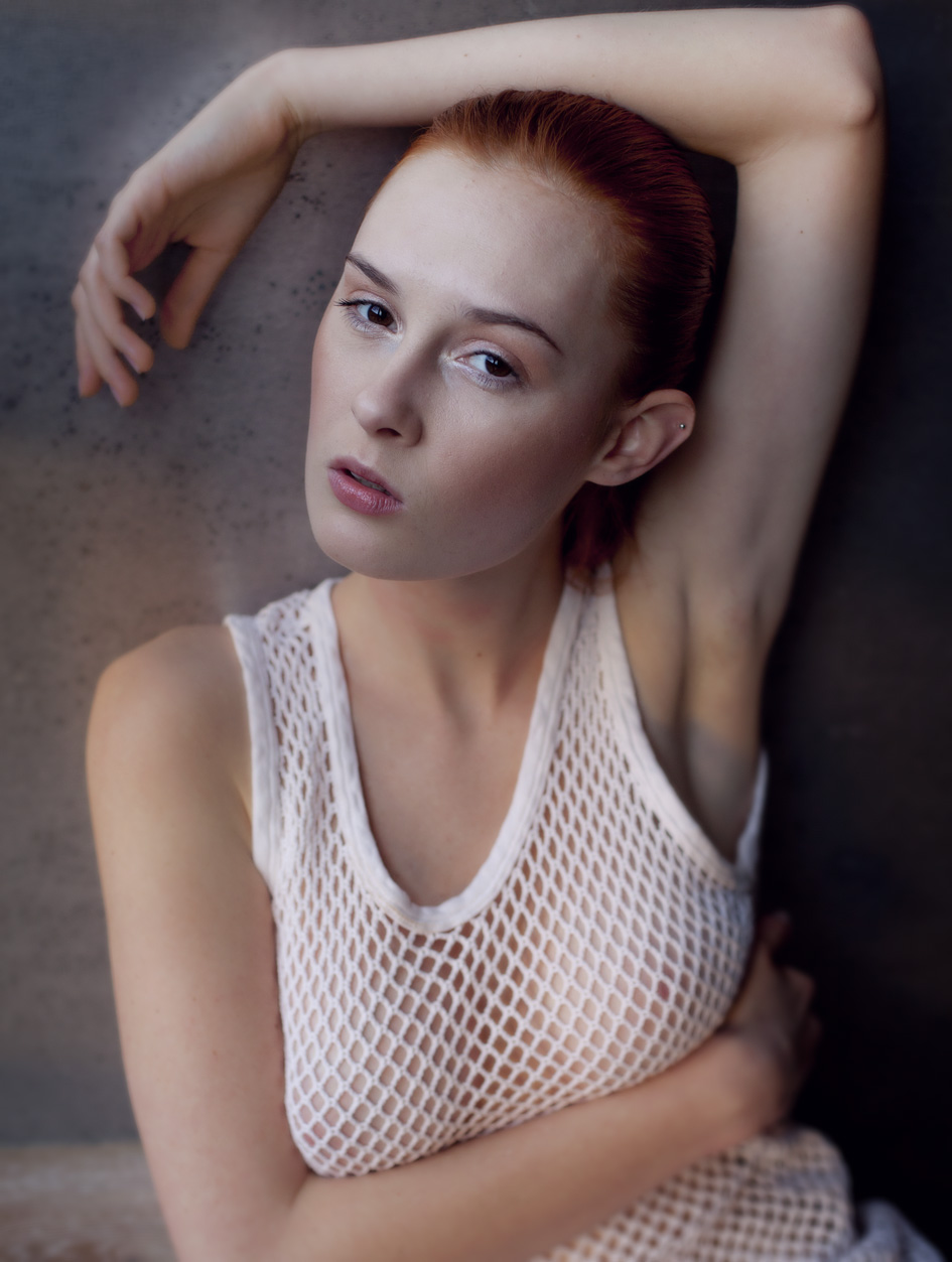 [Image: Krysia-Ksiezyk-topless-naked-nude_1.jpg]