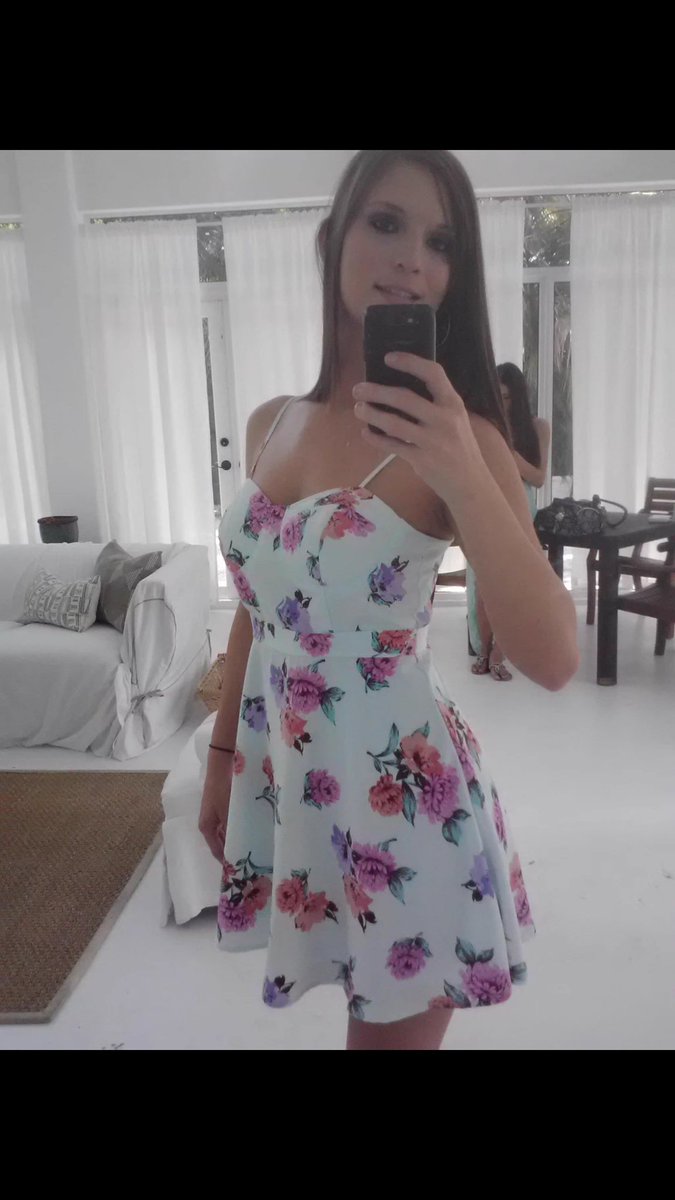 [Image: Kylie-Kane-topless-naked-nude_11.jpg]