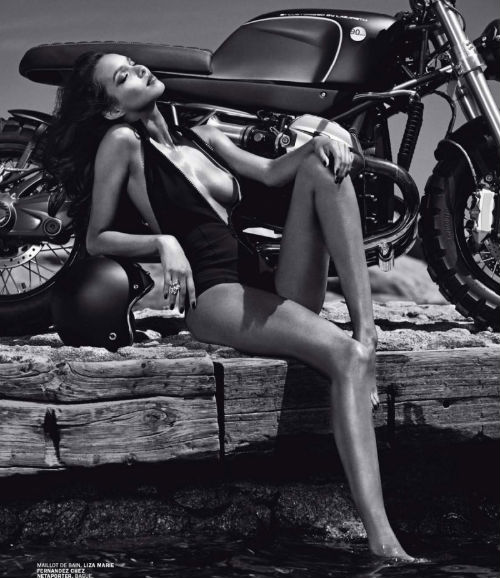 [Image: Lais-Ribeiro_5.jpg]