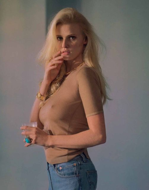 [Image: Lara-Stone-Topless-Naked-Nude_14.jpg]
