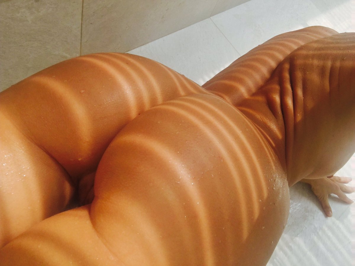 [Image: LenaNicoleXo.jpg]