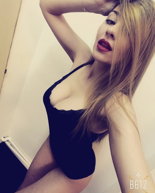 [Image: LucindaJoyLJ.jpg]