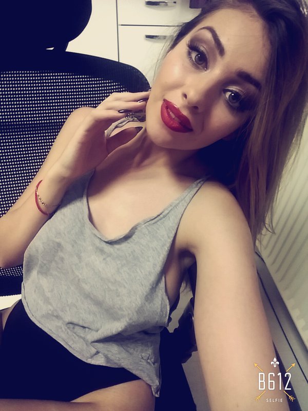 [Image: LucindaJoyLJ_4.jpg]