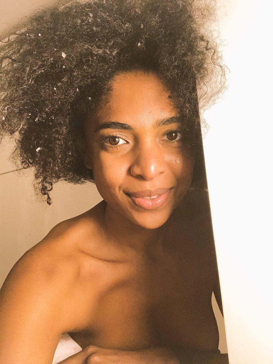 [Image: LunaCorazonA_3.jpg]