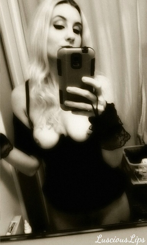 [Image: LusciousLips_39.jpg]