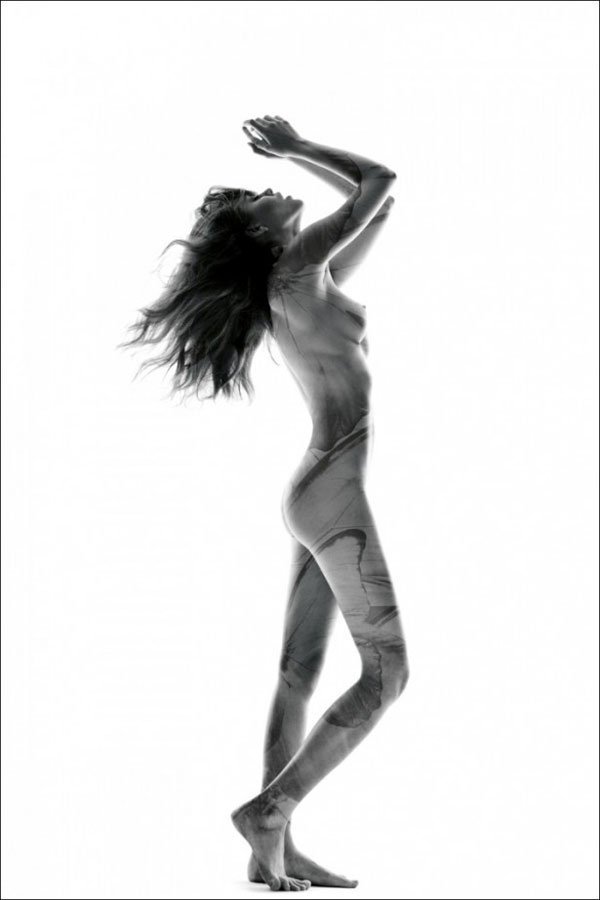 [Image: Marcela-Vivan-Topless-Naked-Nude_7.jpg]