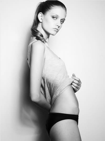 [Image: Mathilde-Frachon-Topless-Naked-Nude_6.jpg]