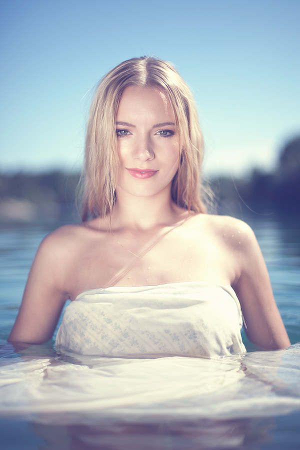 [Image: May-Stepper-Topless-Naked-Nude_12.jpg]