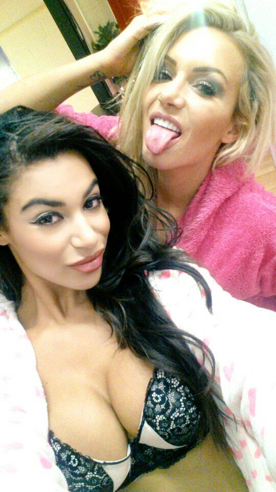 [Image: Oliviaberzinc0jennahoskins.jpg]