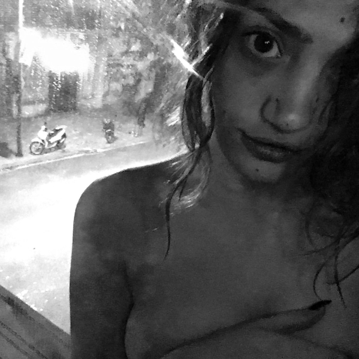 [Image: Penelope-topless-naked-nude_8.jpg]