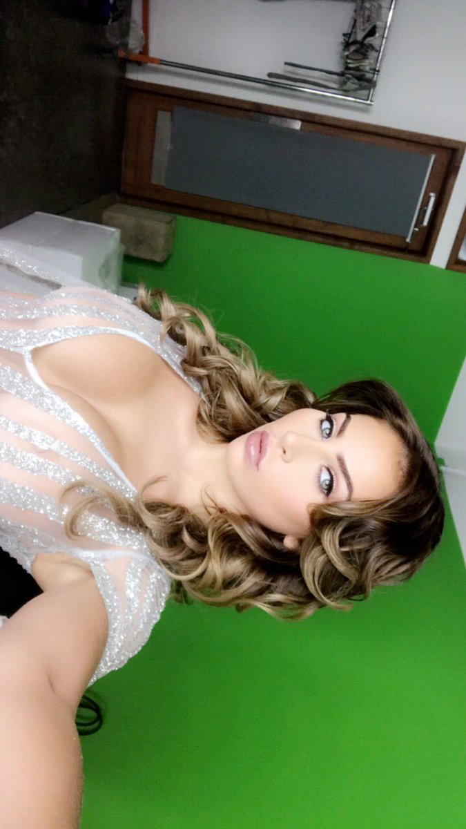 [Image: PlaymateKhloe_14.jpg]