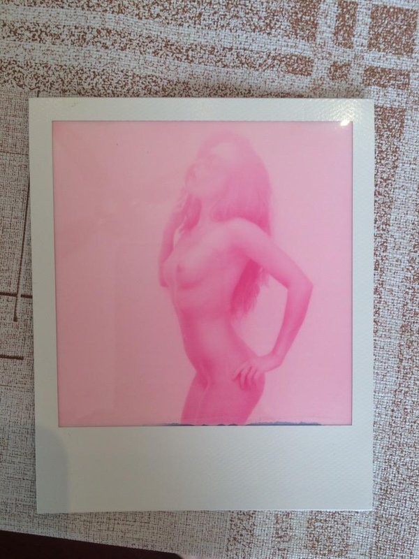 [Image: Rachelle-Summers-topless-naked-nude_6.jpg]