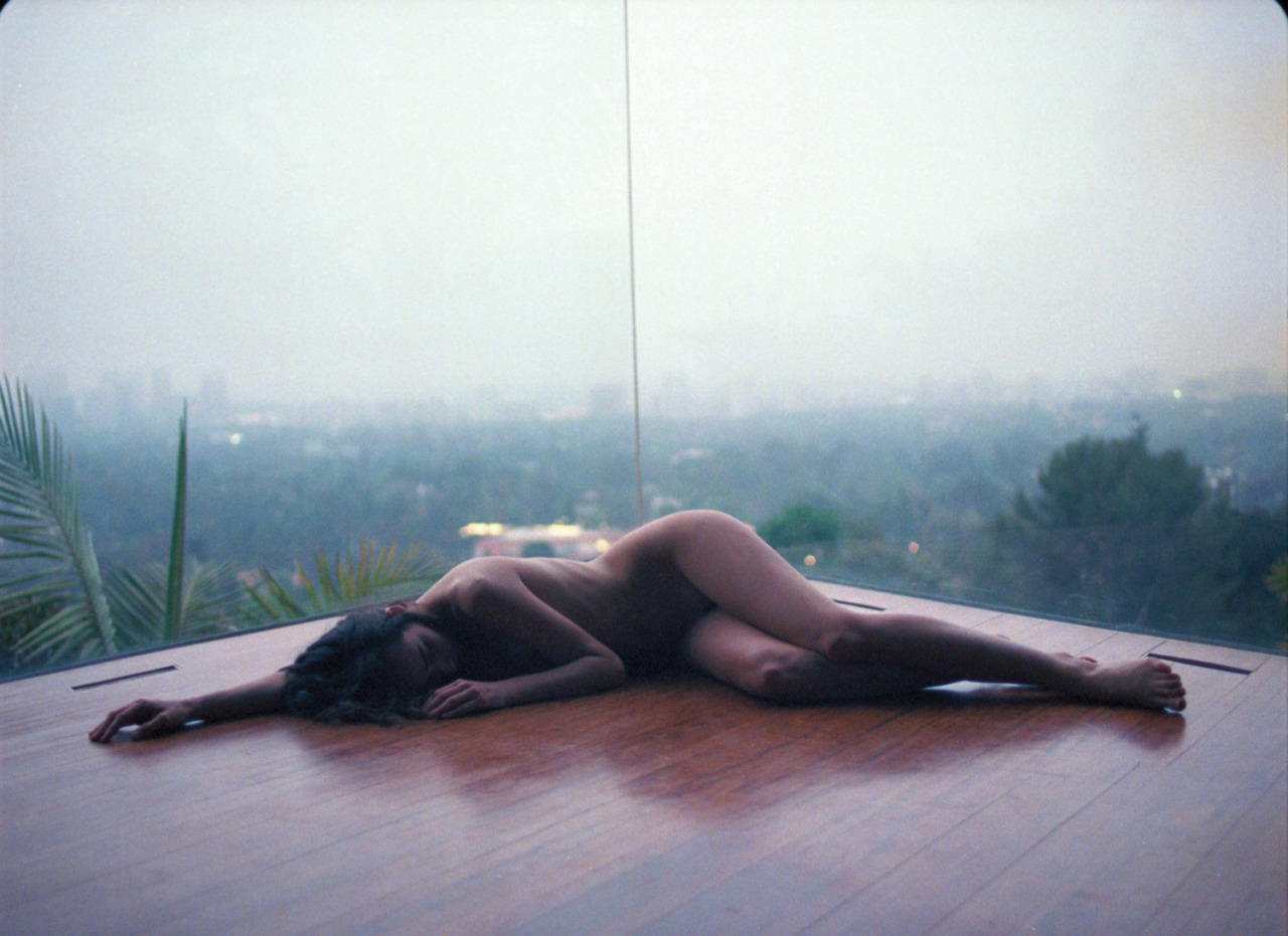 [Image: Rebecca-Dayan-Topless-naked-nude_4.jpg]