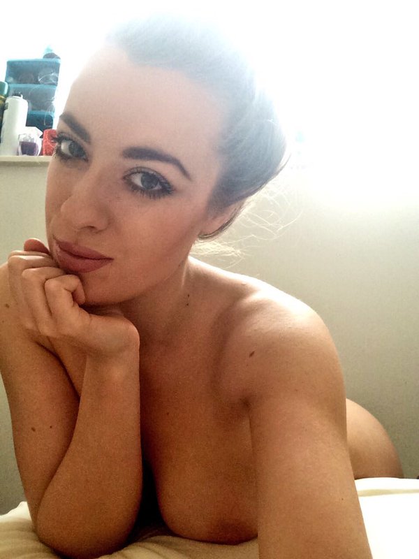 [Image: RosaBrighid_4.jpg]