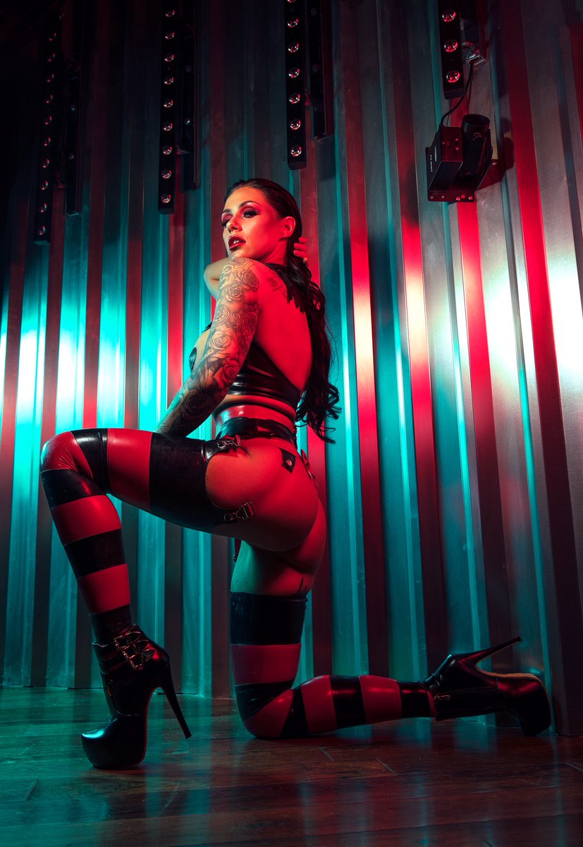 [Image: SAMMIIFIIERCE_15.jpg]