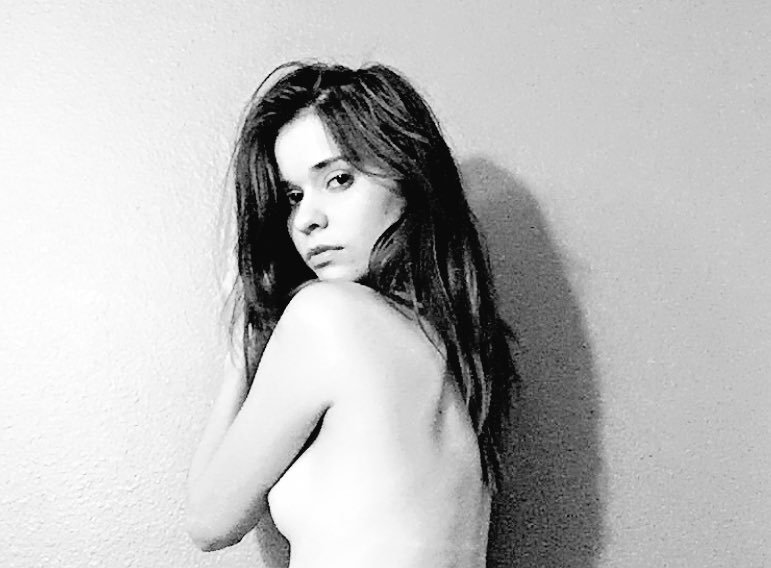 [Image: Salena-Storm-topless-naked-nude_2.jpg]