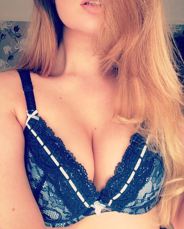 [Image: SamHModel_11.jpg]