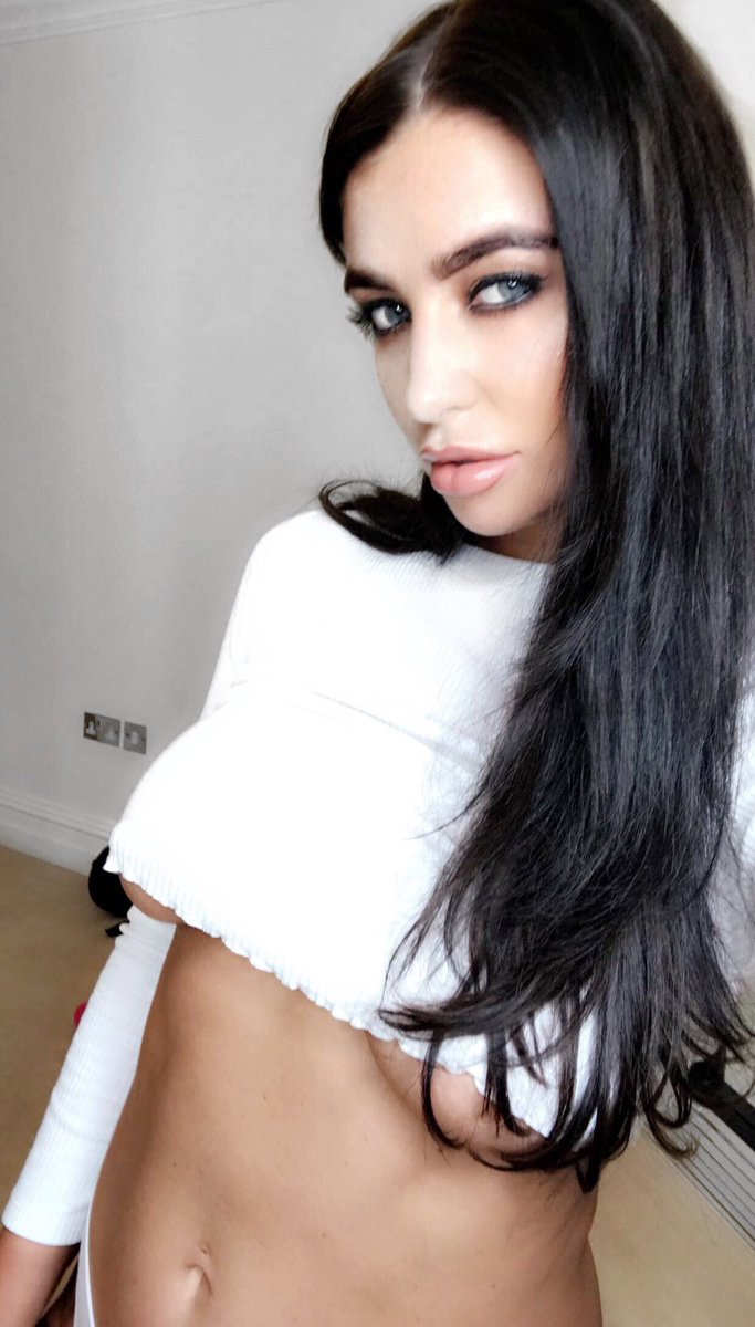 [Image: ScarletBouvier_12.jpg]