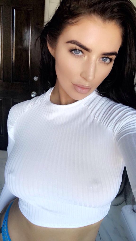 [Image: ScarletBouvier_39.jpg]